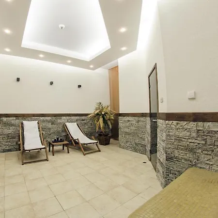 студио снежанка в грийн лайф Apartment *